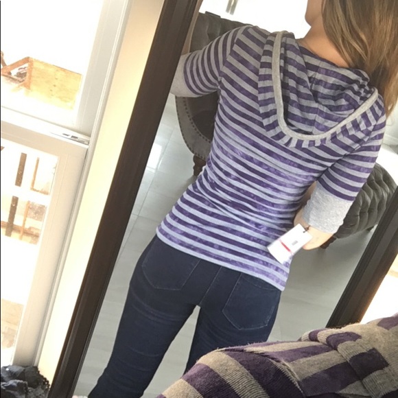 Calvin Klein Hoodie - Picture 3 of 7